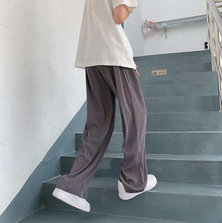 Gray Pleated Pants - Cynerity